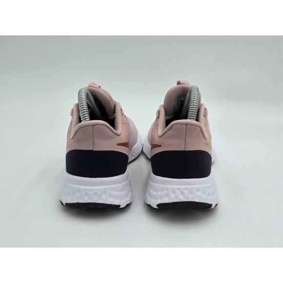 Nike Women’s Size 8 Revolution 5 Pink Gold Running Sneakers Lightweight Trainers - Picture 6 of 9